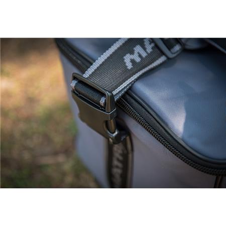 ΤΣΆΝΤΑ ΔΟΛΩΜΆΤΩΝ FOX MATRIX ETHOS TACKLE & BAIT BAG