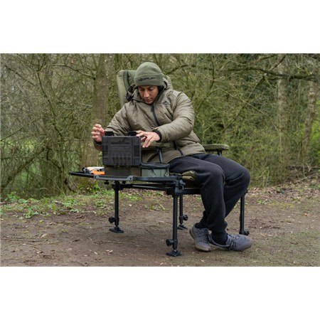 UDTRÆKKELIG SIDOBAKKE TIL ALLE STOLE/FISKESTATIONER KORUM ANY CHAIR EXTENDABLE SIDE TRAY