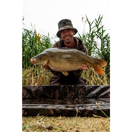 UNHOOKING MAT FOX CAMOLITE WELDED FLAT MAT