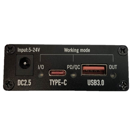 UNIVERSAL CHARGING ADAPTER CARP ROYAL