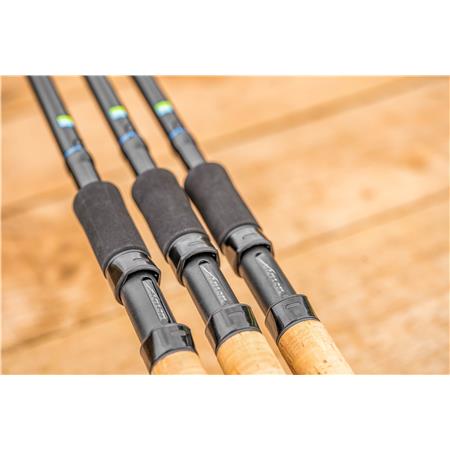 VARA DE FUNDO / GAIOLA DE ISCO PRESTON INNOVATIONS MONSTER XTREME DISTANCE FEEDER RODS