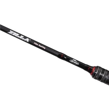 VARA DE PESCA CASTING BERKLEY ZILLA PIKE CASTING ROD