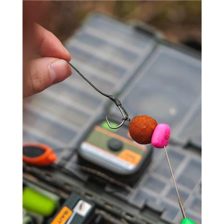 VLECHT ONDERAAN DE LIJN FOX EDGES NATURALS SPLICE HOOKLENGTH