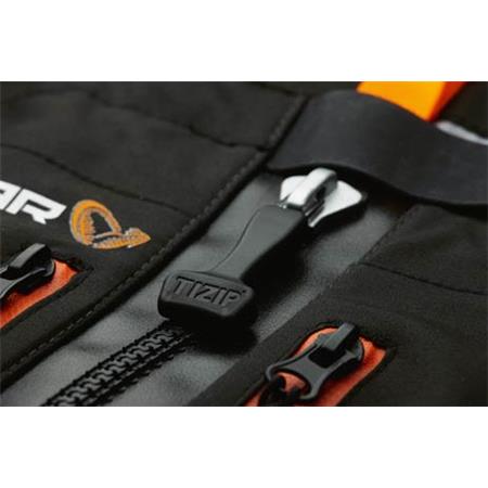 WAADPAK MET SOK SAVAGE GEAR SG8 CHEST ZIP WADER