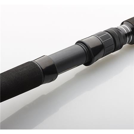 WĘDKA SPINNINGOWA SAVAGE GEAR SGS2 SHORE JIGGING