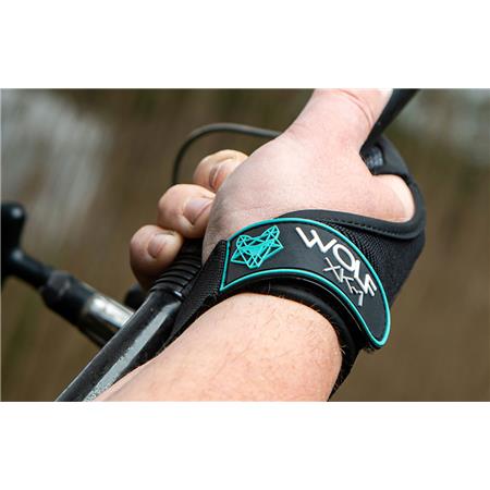 WERPHANDSCHOEN WOLF KEVLAR CASTING GLOVES