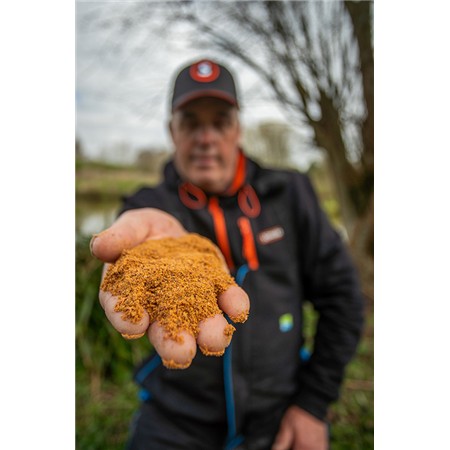 ZANĘTA SONUBAITS PRO SWEET MAPLE FISHMEAL GROUNDBAIT