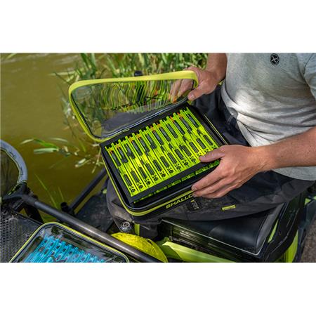 ZUBEHÖRTASCHE FOX MATRIX SHALLOW EVA CASE 250